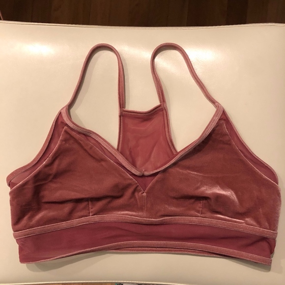 alo yoga luxe bra